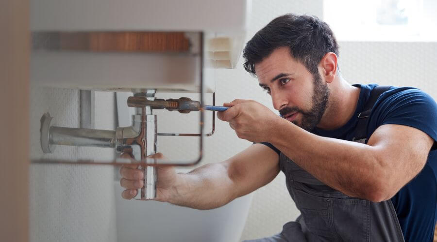 Professional emergency plumbing in Breckenridge, MI